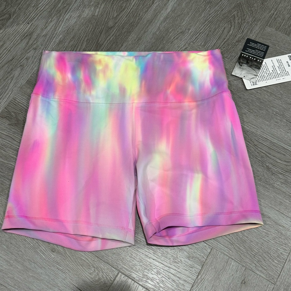 Lululemon Wunder Train HR Short 6” Psychedelic Wash